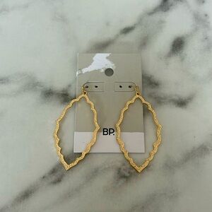 Dangle Earrings - NORDSTROM / BP ✨